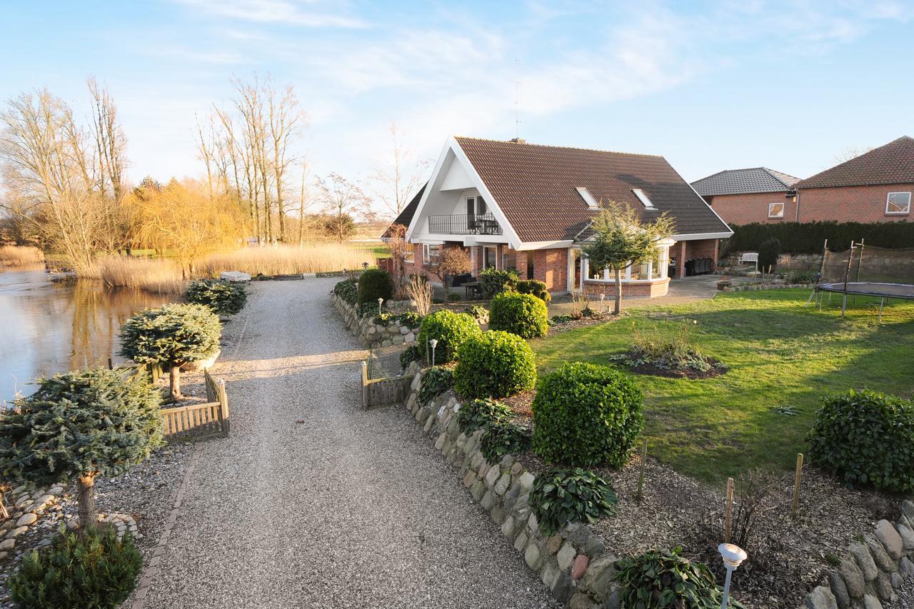 Bed And Breakfast Hasseloe Nykobing Falster Bagian luar foto