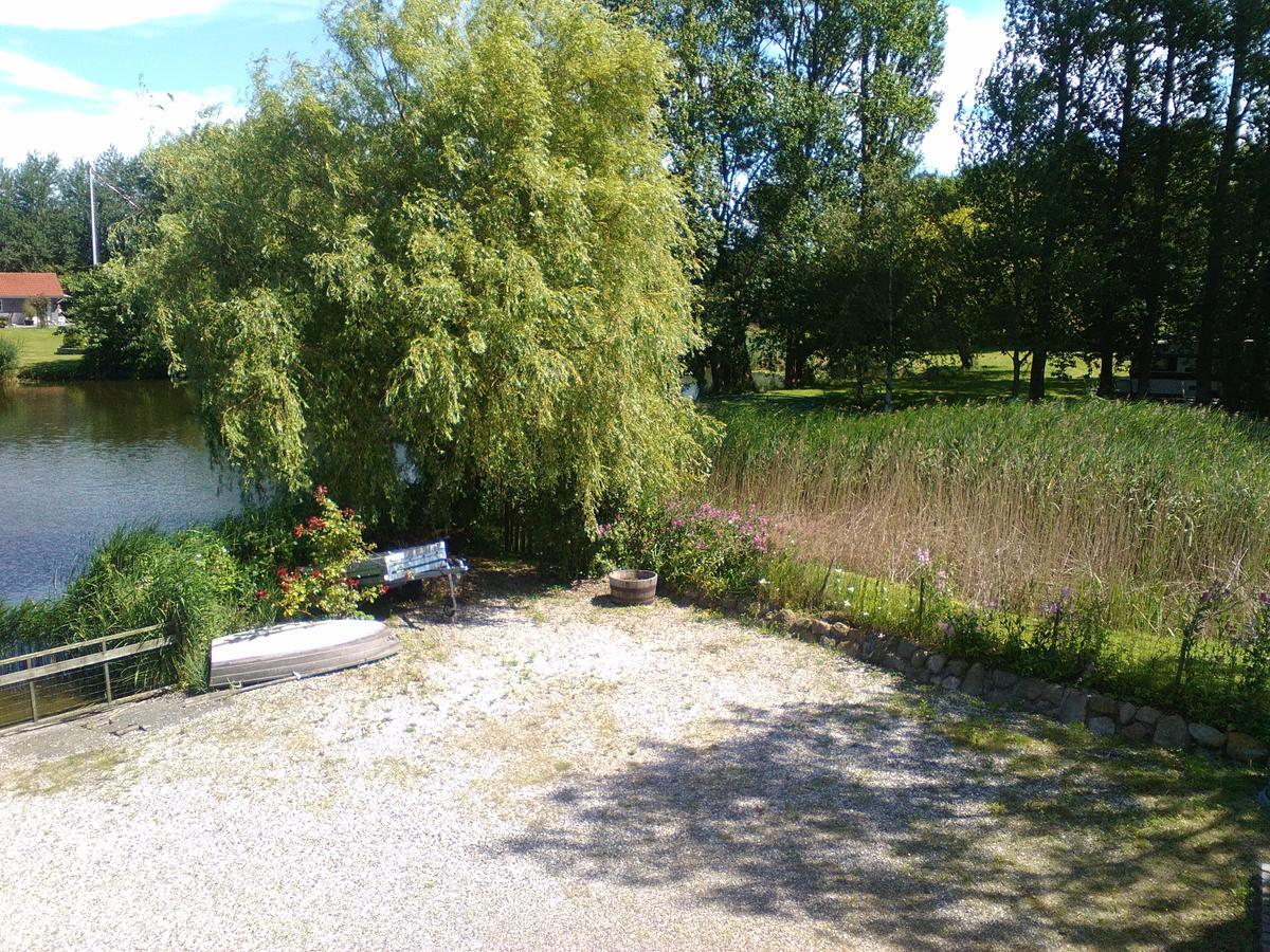 Bed And Breakfast Hasseloe Nykobing Falster Bagian luar foto